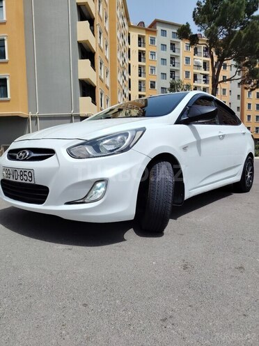 Hyundai Accent 2011, 211,690 km - 1.6 l - Xaçmaz