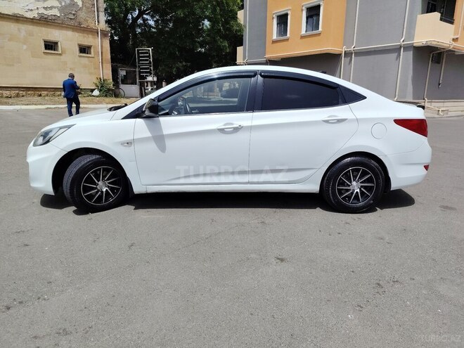 Hyundai Accent 2011, 211,690 km - 1.6 l - Xaçmaz