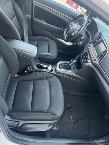 Hyundai Elantra 2017, 133,000 km - 2.0 л - Bakı