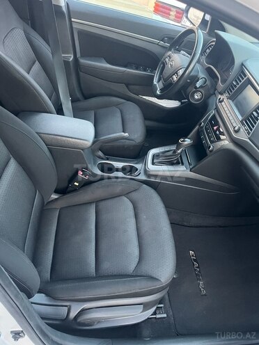 Hyundai Elantra 2017, 133,000 km - 2.0 л - Bakı