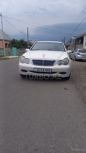 Mercedes C 240 2001, 352,000 km - 2.6 l - Qazax