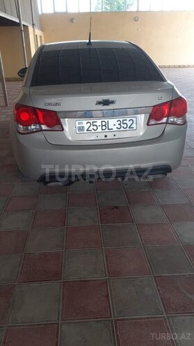 Chevrolet Cruze 2011, 130,000 km - 1.4 l - Gəncə