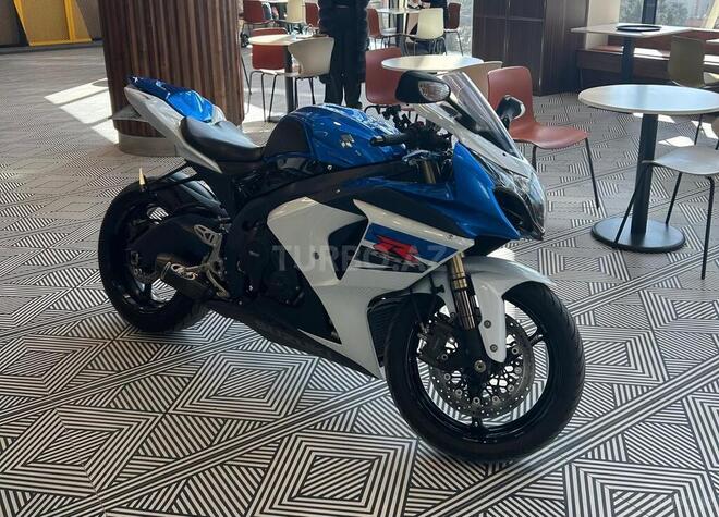 Suzuki GSX-R 1000-4