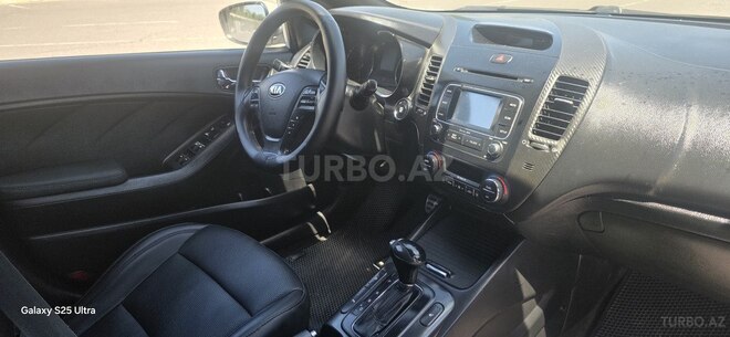 Kia Cerato 2013, 181,000 km - 2.0 l - Naxçıvan