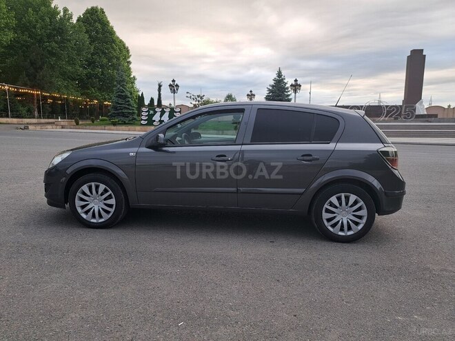 Opel Astra 2008, 195,000 km - 1.4 l - Gəncə