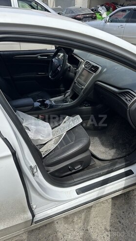 Ford Fusion (North America) 2015, 180,000 km - 2.0 l - Bakı