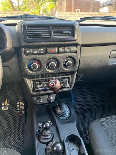LADA (VAZ) Niva 2024, 17,000 km - 1.7 л - Sumqayıt