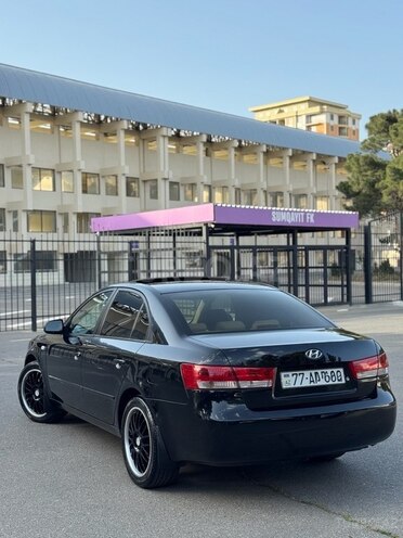 Hyundai Sonata-3