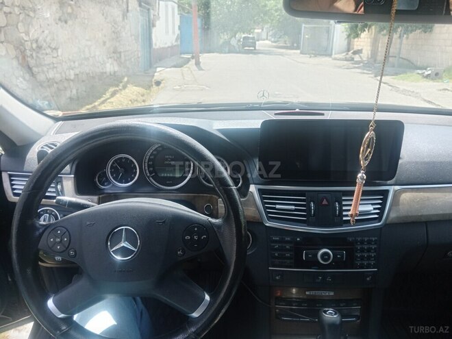Mercedes E 250 2010, 264,000 km - 1.8 l - Göyçay