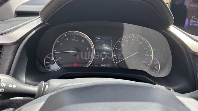 Lexus RX 300-6