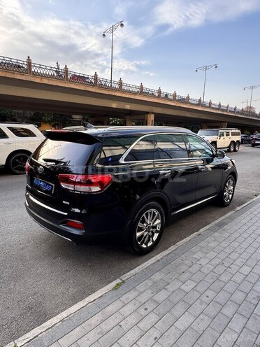 Kia Sorento-10