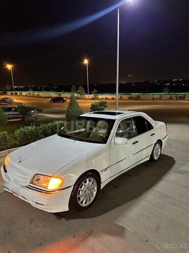 Mercedes C 230 1998, 270,000 km - 2.3 l - Bakı