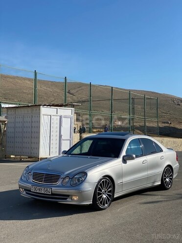 Mercedes E 320 2002, 250,000 km - 3.2 л - Bakı