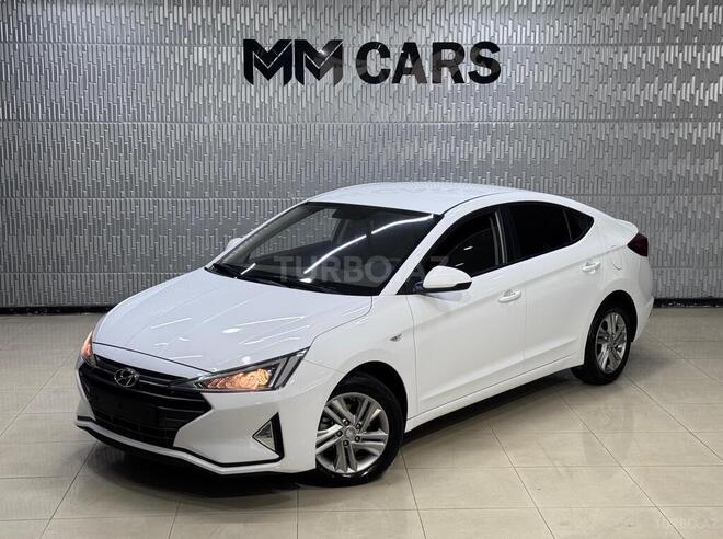 Hyundai Elantra-5