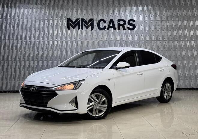 Hyundai Elantra-3