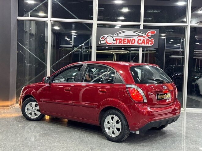 Kia Rio-6