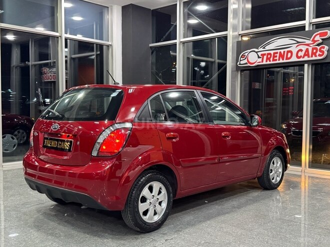 Kia Rio-7