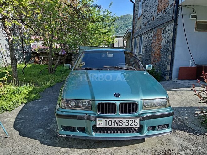BMW 325 1994, 478,000 km - 2.5 л - Zaqatala