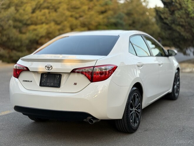 Toyota Corolla 2015, 115,873 km - 1.8 l - Bakı