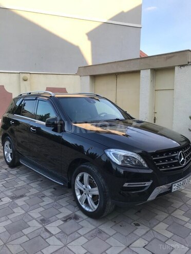 Mercedes ML 350 4MATIC 2013, 296,000 km - 3.0 l - Bakı
