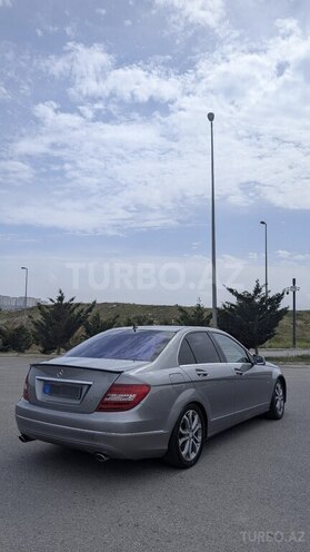 Mercedes C 220 d 2012, 240,000 km - 2.2 l - Bakı