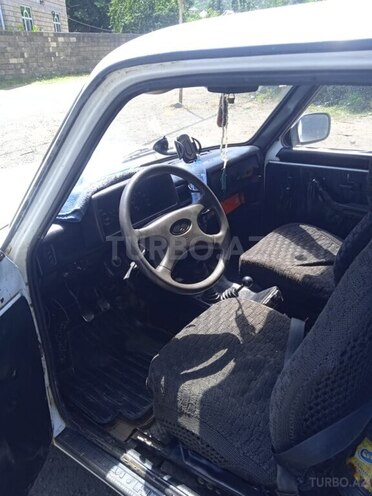 LADA (VAZ) Niva 2001, 380,380 km - 1.7 l - Astara