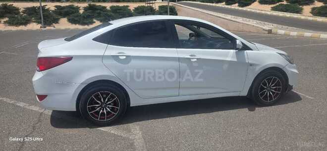 Hyundai Accent 2015, 210,000 km - 1.4 л - Naxçıvan