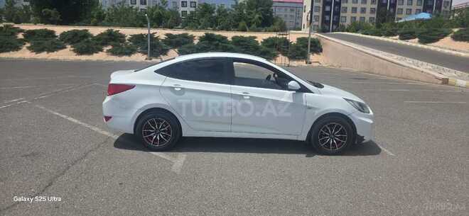 Hyundai Accent 2015, 210,000 km - 1.4 л - Naxçıvan