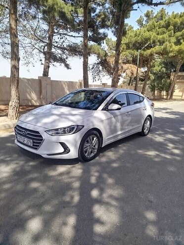 Hyundai Avante 2018, 128,000 km - 1.6 л - Bakı