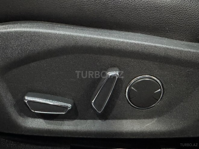 Ford Fusion (North America)-23