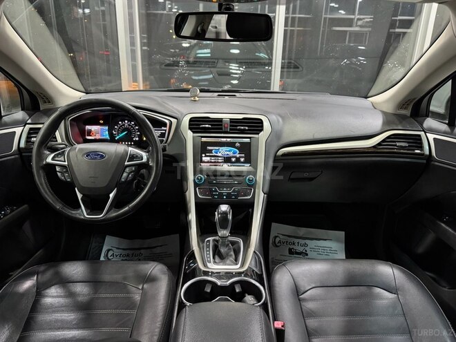 Ford Fusion (North America)-16