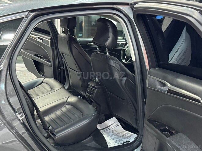 Ford Fusion (North America)-26