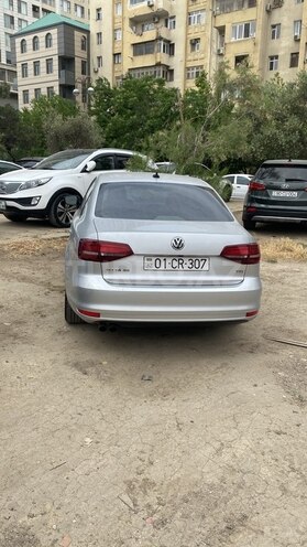 Volkswagen Jetta 2016, 178,000 km - 1.4 l - Bakı