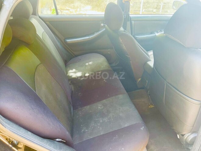 Toyota Corolla 2006, 470,000 km - 1.4 l - Bakı