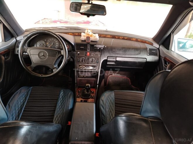 Mercedes C 200 d 1996, 275,468 km - 2.0 l - Bakı