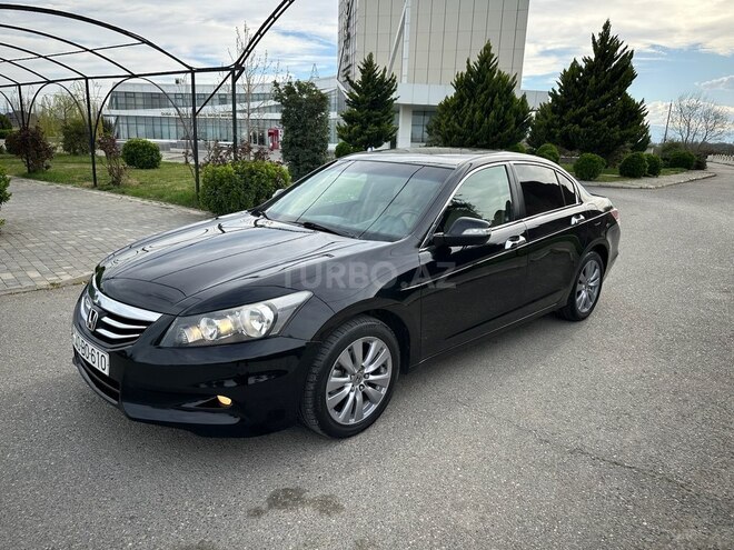 Honda Accord 2012, 196,123 km - 2.4 l - Quba