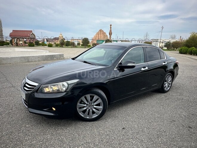 Honda Accord 2012, 196,123 km - 2.4 l - Quba
