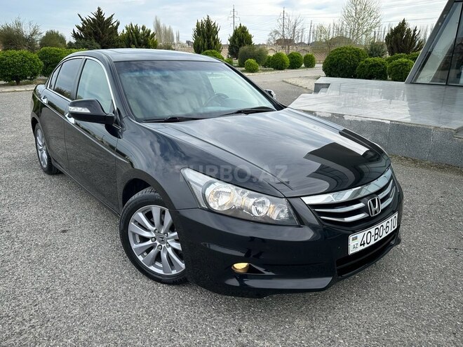 Honda Accord 2012, 196,123 km - 2.4 l - Quba