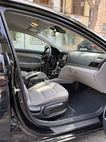Hyundai Elantra 2019, 48,200 km - 2.0 l - Bakı