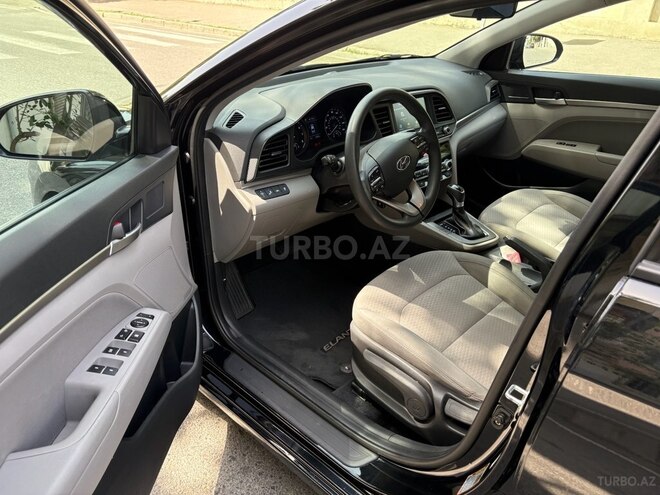 Hyundai Elantra 2019, 48,200 km - 2.0 l - Bakı