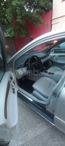 Mercedes C 240 2002, 214,578 km - 2.6 л - Bakı