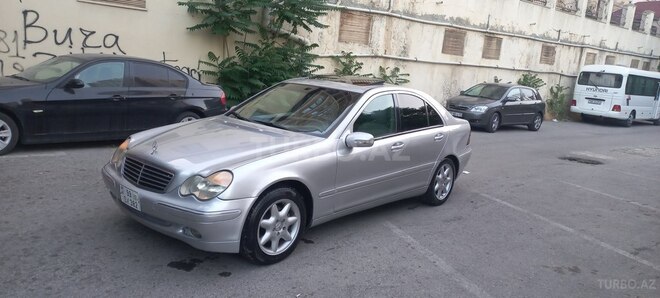 Mercedes C 240 2002, 214,578 km - 2.6 л - Bakı