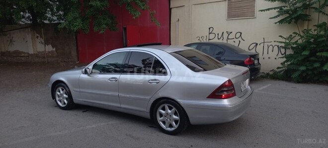 Mercedes C 240 2002, 214,578 km - 2.6 л - Bakı