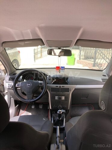 Opel Astra 2005, 380,000 km - 1.4 l - Bakı