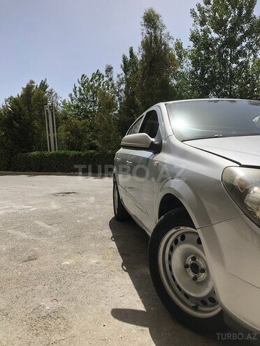 Opel Astra 2005, 380,000 km - 1.4 l - Bakı