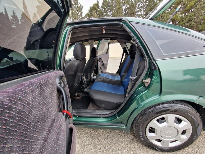 Opel Vectra 1997, 257,834 km - 1.6 l - Sumqayıt