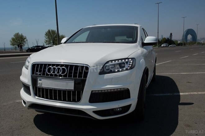 Audi Q7 2014, 185,000 km - 3.0 l - Bakı