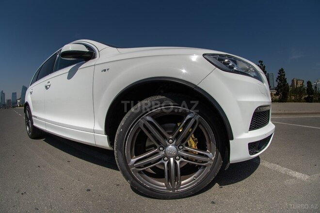 Audi Q7 2014, 185,000 km - 3.0 l - Bakı