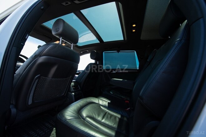 Audi Q7 2014, 185,000 km - 3.0 l - Bakı