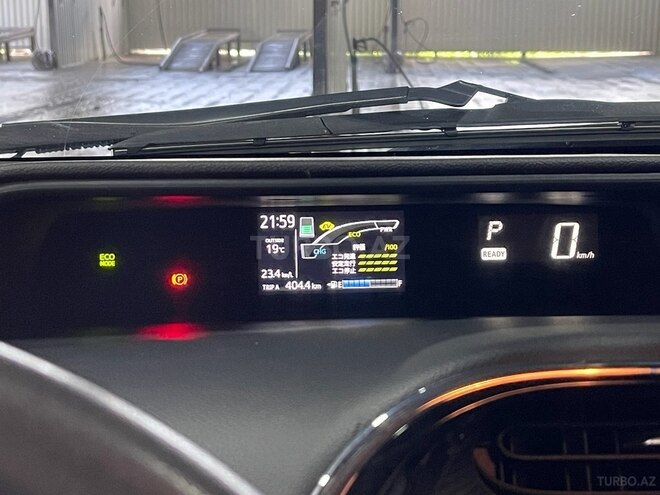 Toyota Aqua 2017, 99,500 km - 1.5 l - Şəmkir